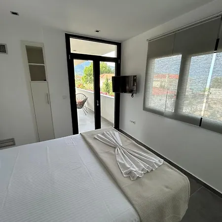 Apartment House Constantin *